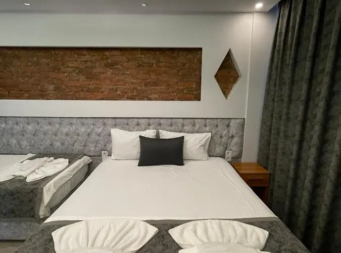 Arat Apartments