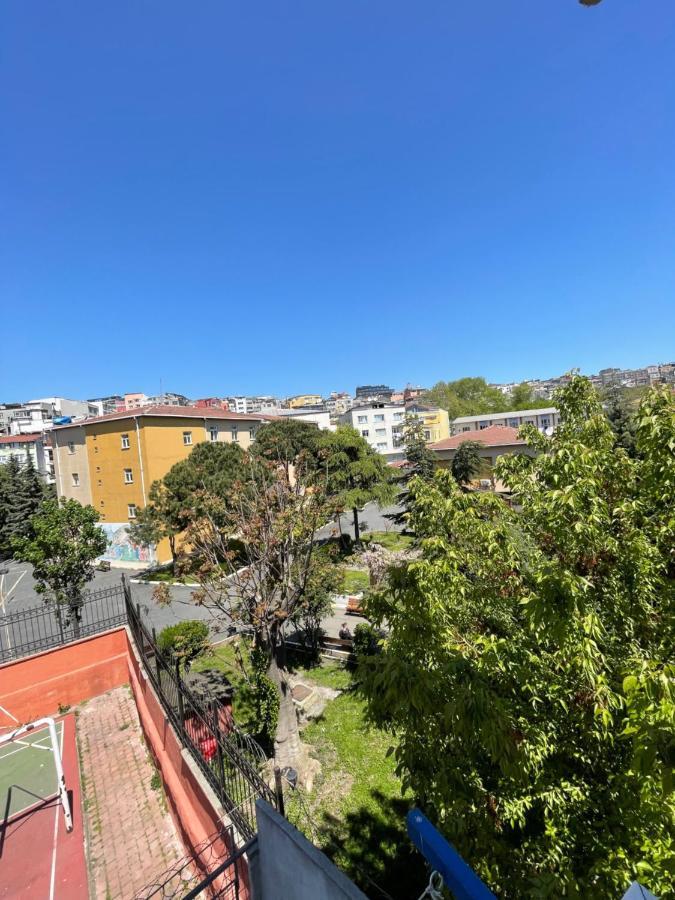 Hotel de apartamente Arat